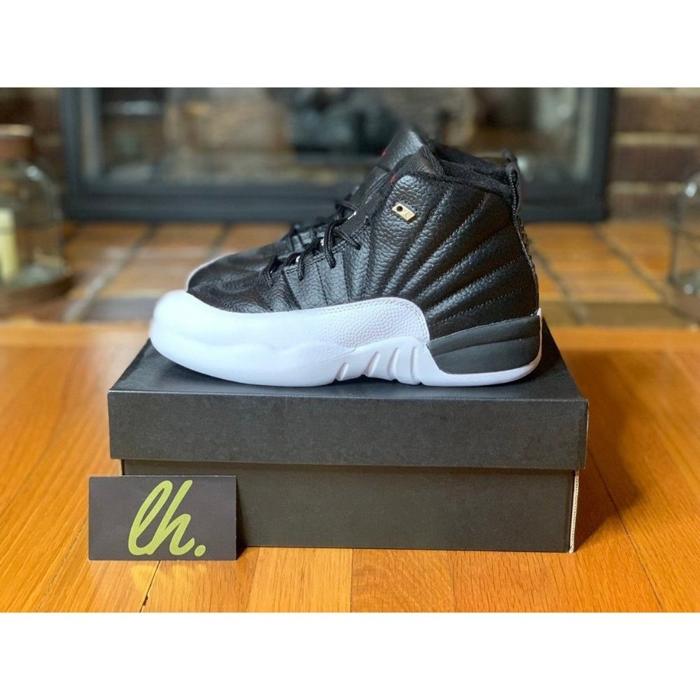 Size 3y Air Jordan Retro 12 "Playoffs"